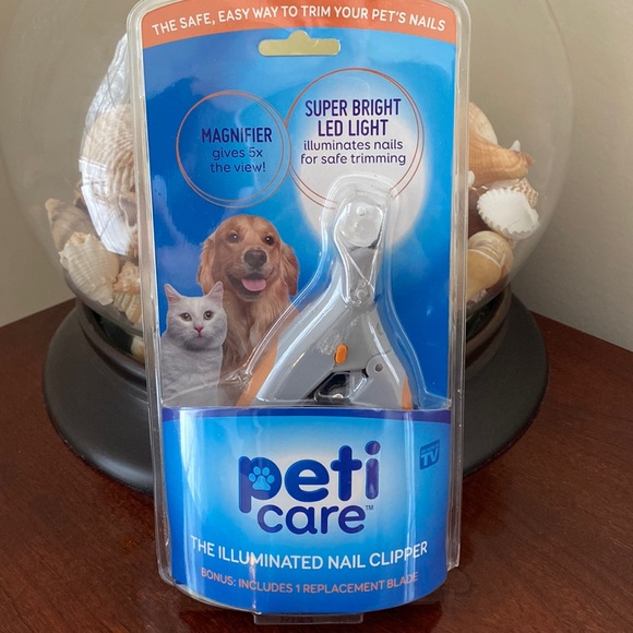 PetiCare Dog Peticare The Illuminated Nail Clipper For Cats Dogs Poshmark